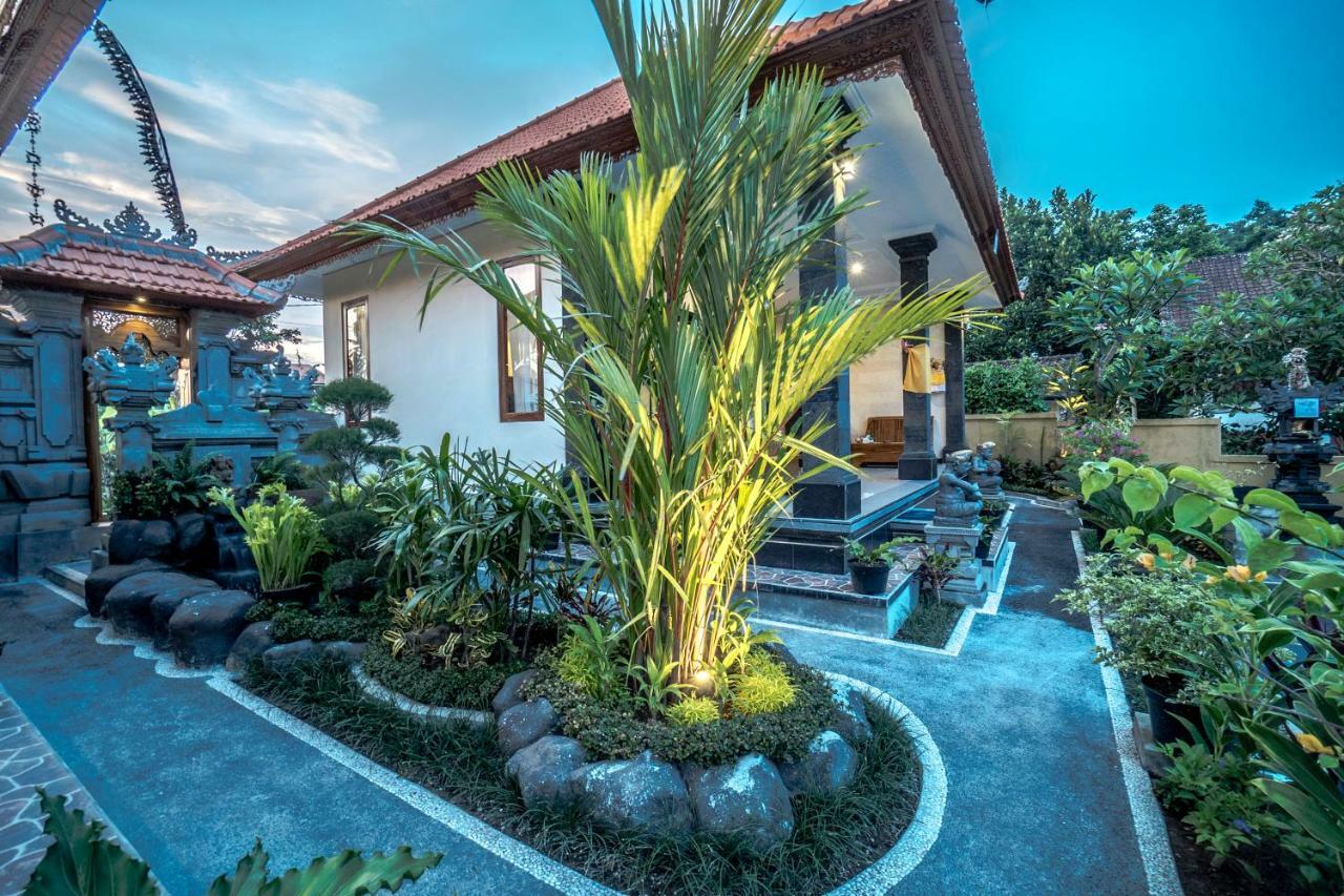 Pondok Putri Sari Ubud  Exterior photo