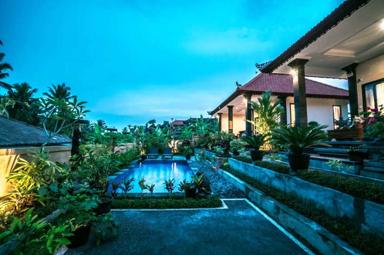 Pondok Putri Sari Ubud  Exterior photo