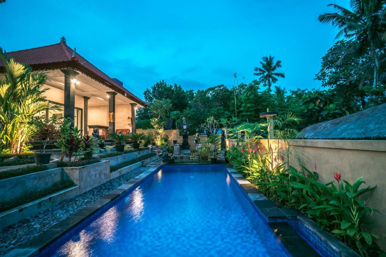 Pondok Putri Sari Ubud  Exterior photo